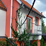 Muemling Apartments *